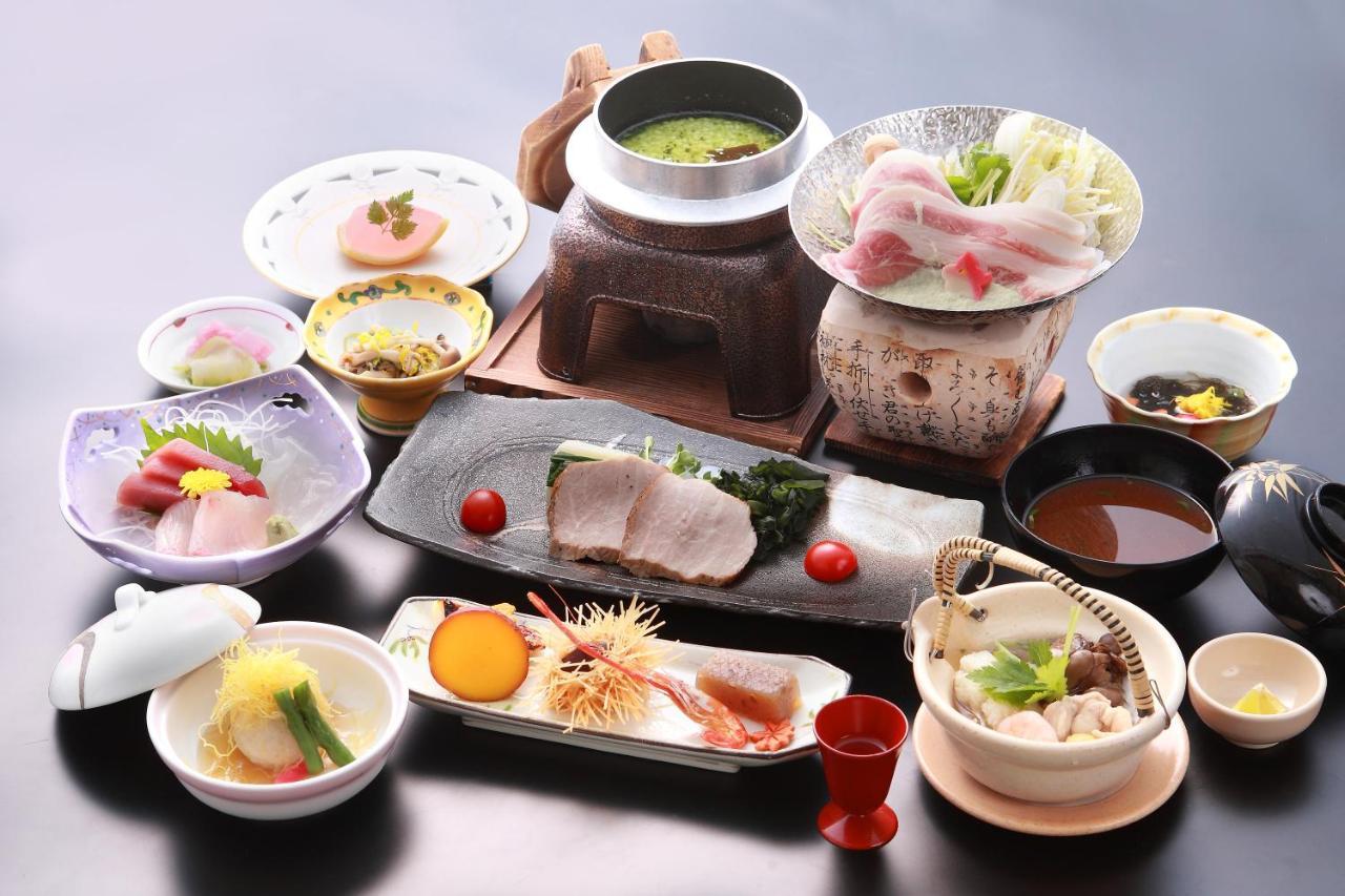 Shinki Hotel Shibukawa Ngoại thất bức ảnh
