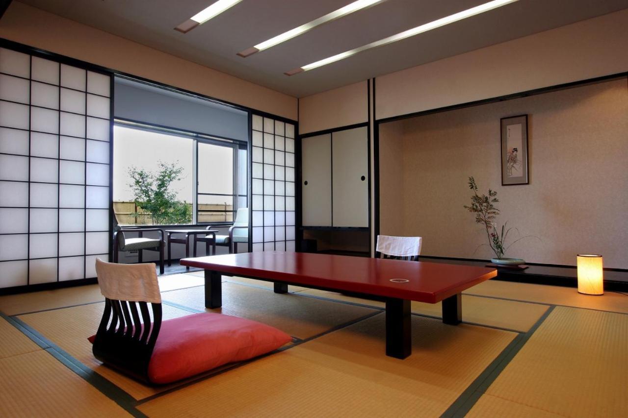 Shinki Hotel Shibukawa Ngoại thất bức ảnh